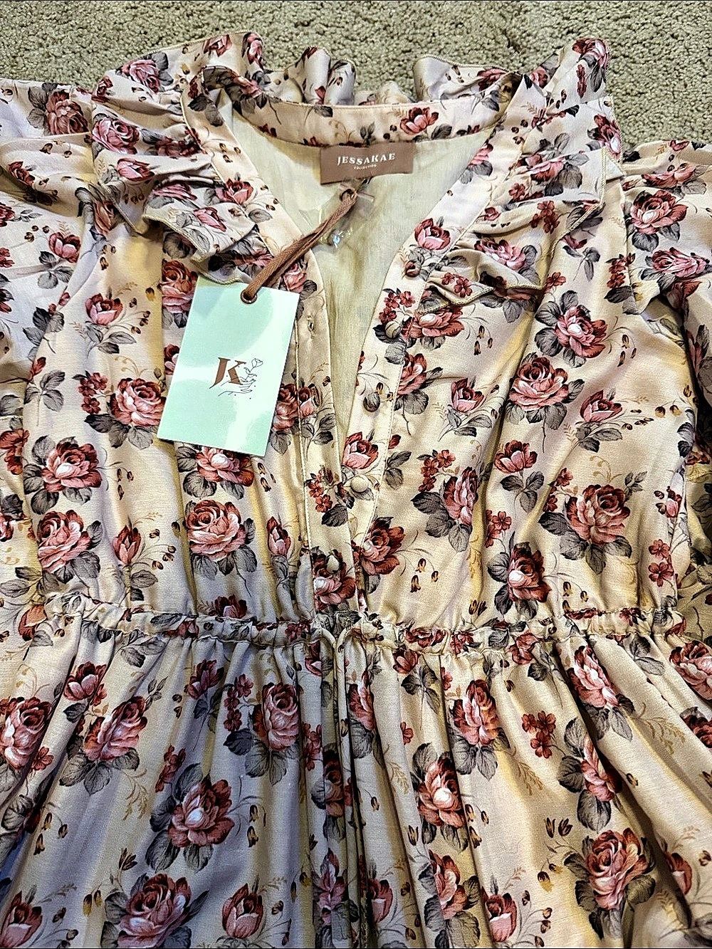 Jessakae Floral Maxi Dress in Cream & Pink Size Small NWT